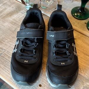Under Armour Kids Black and Gray Sneakers